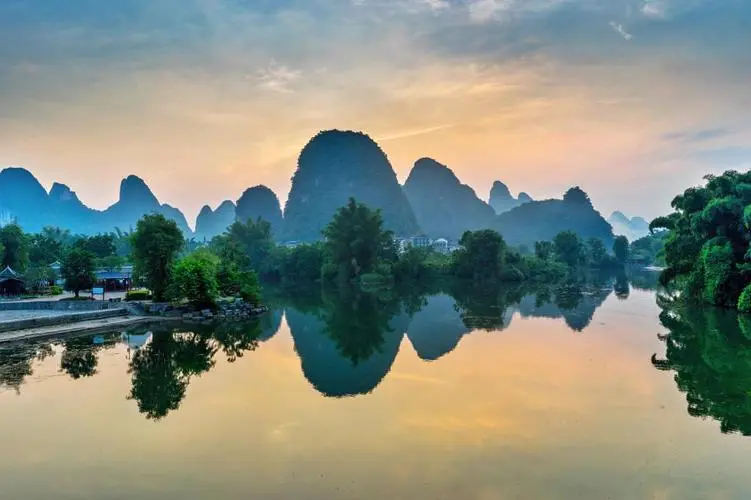 智能制造新型智慧城市